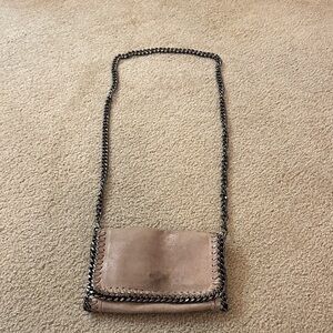 Elegant Tan Crossbody Bag with Chain Strap